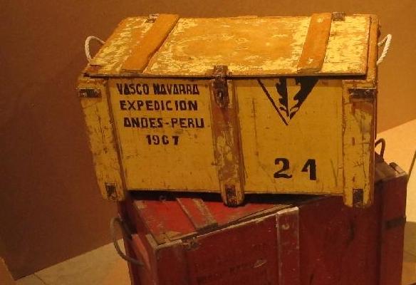 Cajas de material de la expediciÃ³n vasca a los Andes de PerÃº, 1967